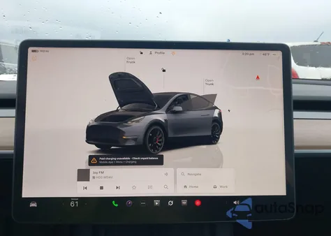 2022 Tesla Model Y Performance Dual Motor All-Wheel Drive z USA, uszkodzony, nr VIN 7SAYGDEF7NF535485